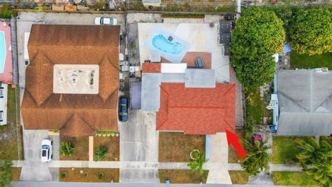 1209 W Broward Street Lantana FL 33462