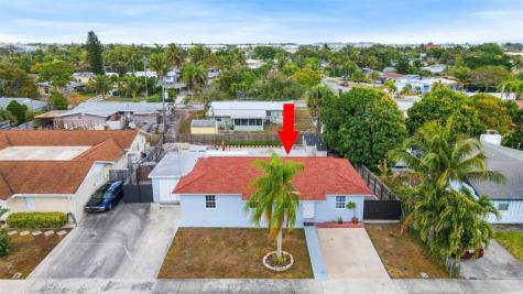 1209 W Broward Street Lantana FL 33462