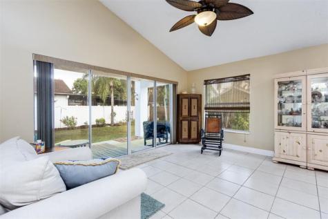 1020 SW 149th Lane Sunrise FL 33326
