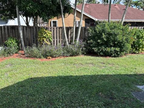 1020 SW 149th Lane Sunrise FL 33326