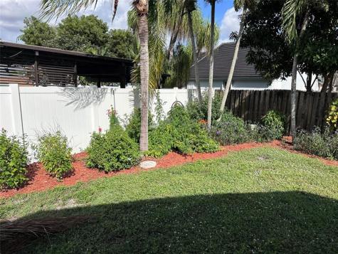 1020 SW 149th Lane Sunrise FL 33326