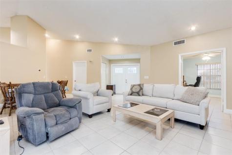 1020 SW 149th Lane Sunrise FL 33326
