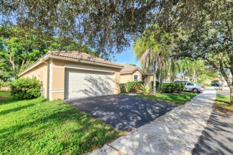 1665 Zenith Way Weston FL 33327