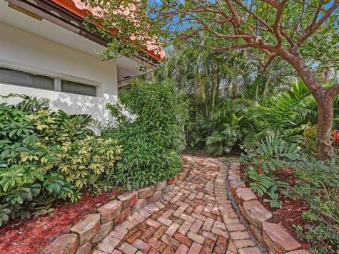 3261 Aqua Vista Drive Pompano Beach FL 33062
