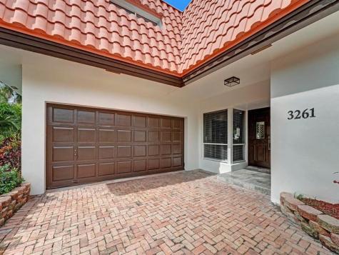 3261 Aqua Vista Drive Pompano Beach FL 33062