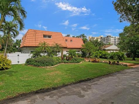 3261 Aqua Vista Drive Pompano Beach FL 33062