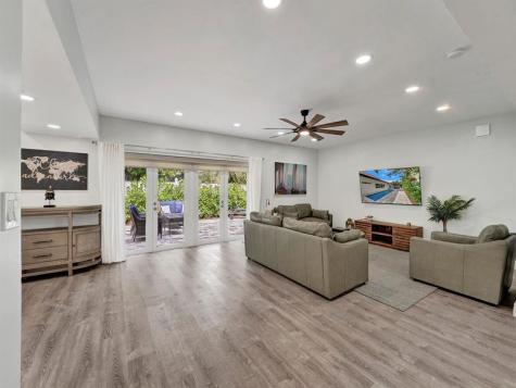 3261 Aqua Vista Drive Pompano Beach FL 33062