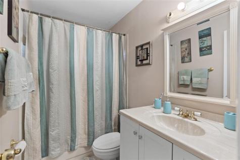 9815 NW 5th Place Plantation FL 33324