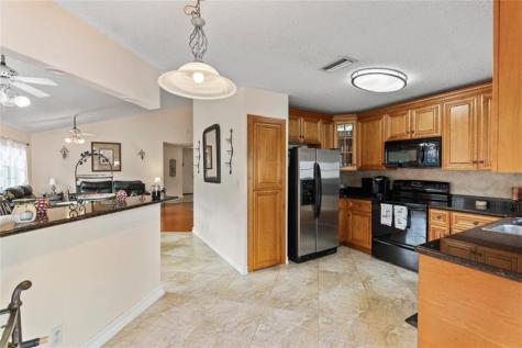 9815 NW 5th Place Plantation FL 33324