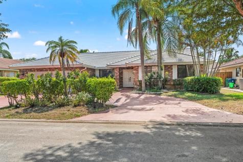 4664 NW 58th Terrace Coral Springs FL 33067