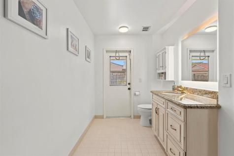 4664 NW 58th Terrace Coral Springs FL 33067