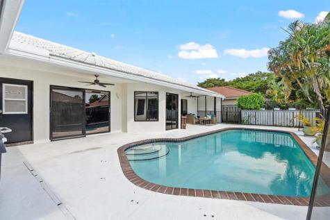 4664 NW 58th Terrace Coral Springs FL 33067