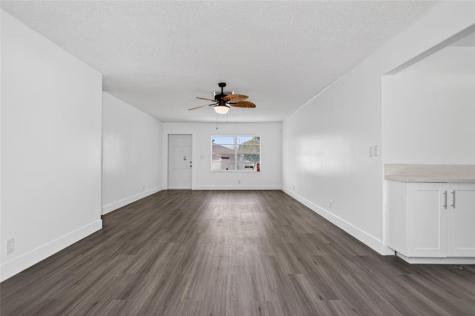 405 SW 78th Terrace North Lauderdale FL 33068