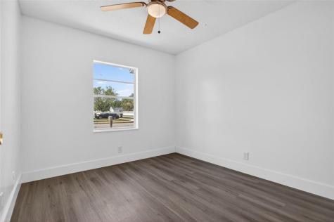 405 SW 78th Terrace North Lauderdale FL 33068