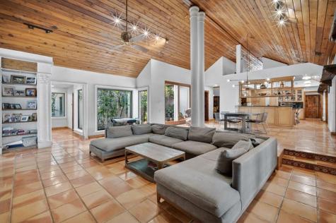 5720 SW 33rd Terrace Hollywood FL 33312