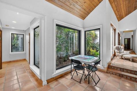 5720 SW 33rd Terrace Hollywood FL 33312