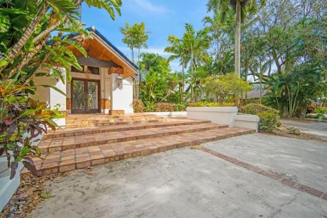5720 SW 33rd Terrace Hollywood FL 33312