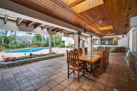 5720 SW 33rd Terrace Hollywood FL 33312