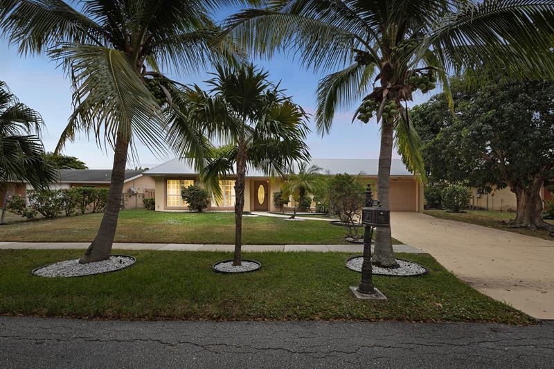 4234 Waverly Drive West Palm Beach FL 33407