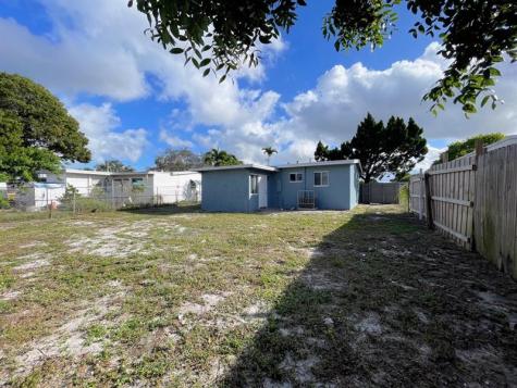 1774 Lauderdale Manor Drive Fort Lauderdale FL 33311