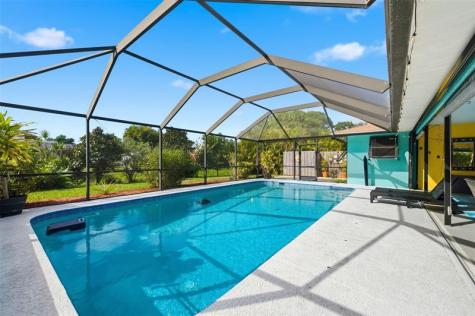 2360 SE Bordeaux Court Port St Lucie FL 34952