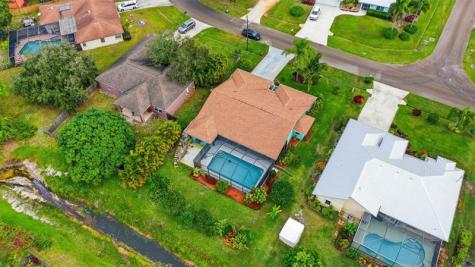 2360 SE Bordeaux Court Port St Lucie FL 34952