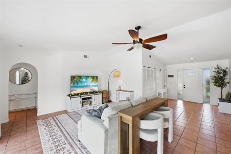 2360 SE Bordeaux Court Port St Lucie FL 34952