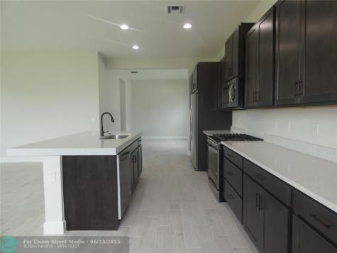 13957 Prickley Cone Cove Westlake FL 33470