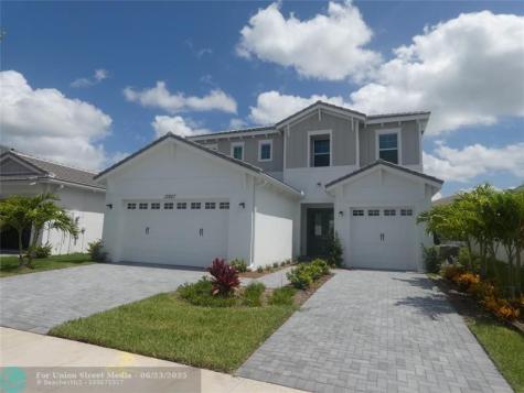 13957 Prickley Cone Cove Westlake FL 33470