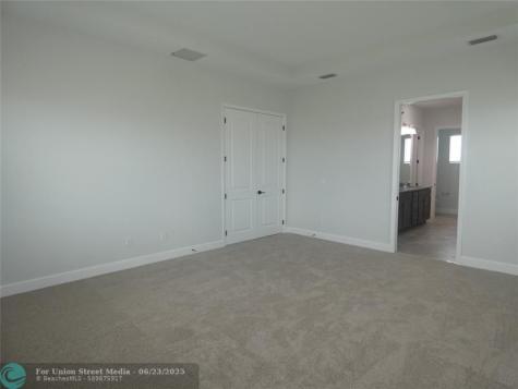13957 Prickley Cone Cove Westlake FL 33470