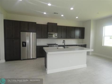 13957 Prickley Cone Cove Westlake FL 33470