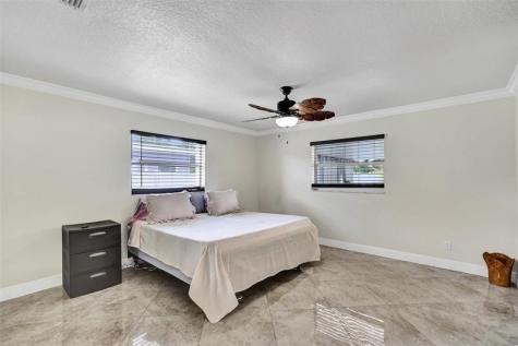 10216 NW 83rd Street Tamarac FL 33321