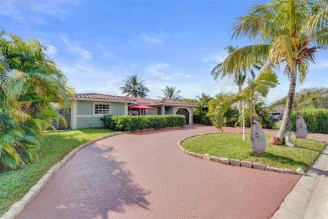 10216 NW 83rd Street Tamarac FL 33321