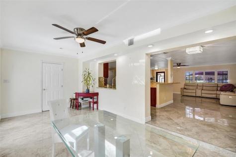 10216 NW 83rd Street Tamarac FL 33321