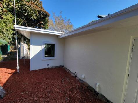 4646 NE Dudley Circle Jensen Beach FL 34957