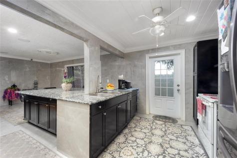 4646 NE Dudley Circle Jensen Beach FL 34957