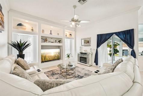 2041 SW Villanova Road Port St Lucie FL 34953