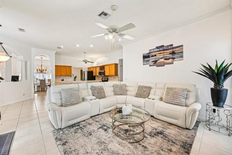 2041 SW Villanova Road Port St Lucie FL 34953