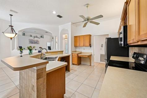 2041 SW Villanova Road Port St Lucie FL 34953