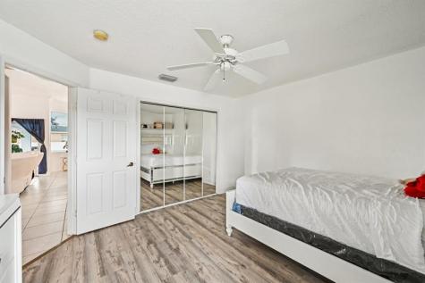 2041 SW Villanova Road Port St Lucie FL 34953