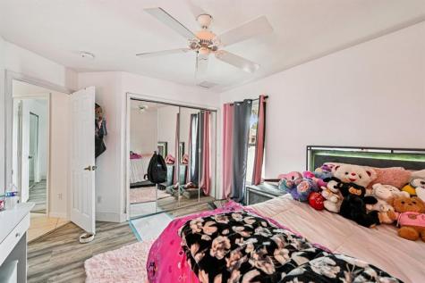2041 SW Villanova Road Port St Lucie FL 34953