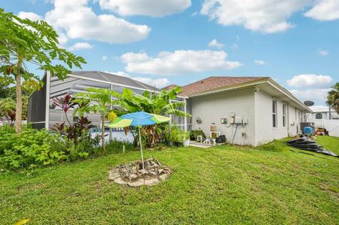 2041 SW Villanova Road Port St Lucie FL 34953