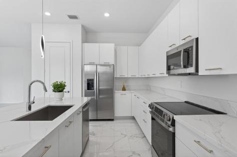 4421 SW 123rd Lane Davie FL 33330