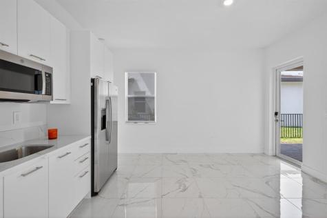 4421 SW 123rd Lane Davie FL 33330