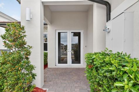 4421 SW 123rd Lane Davie FL 33330