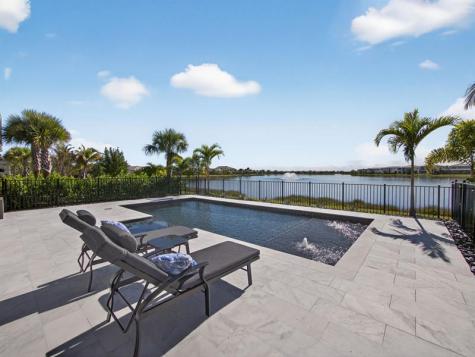 10370 Northbrook Circle Palm Beach Gardens FL 33412