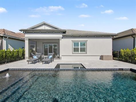 10370 Northbrook Circle Palm Beach Gardens FL 33412