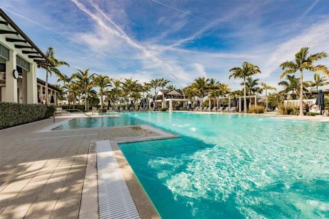 10370 Northbrook Circle Palm Beach Gardens FL 33412