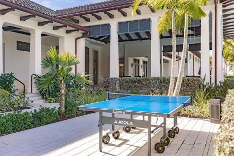 10370 Northbrook Circle Palm Beach Gardens FL 33412