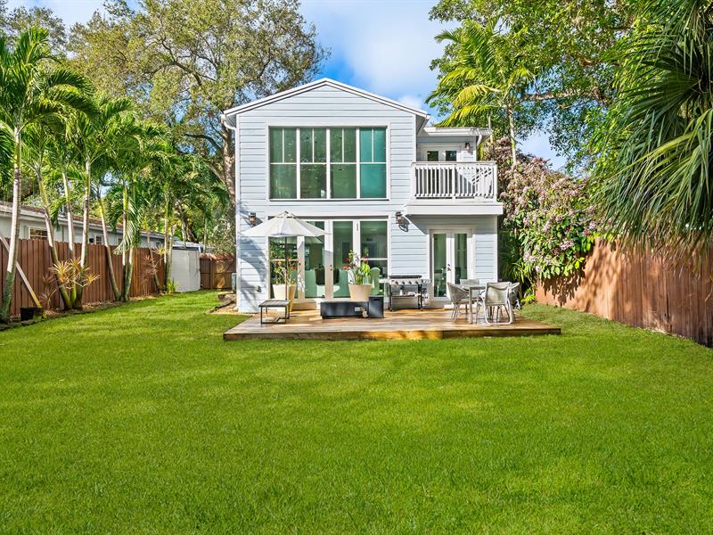 304 Seminole Avenue Fort Lauderdale FL 33312